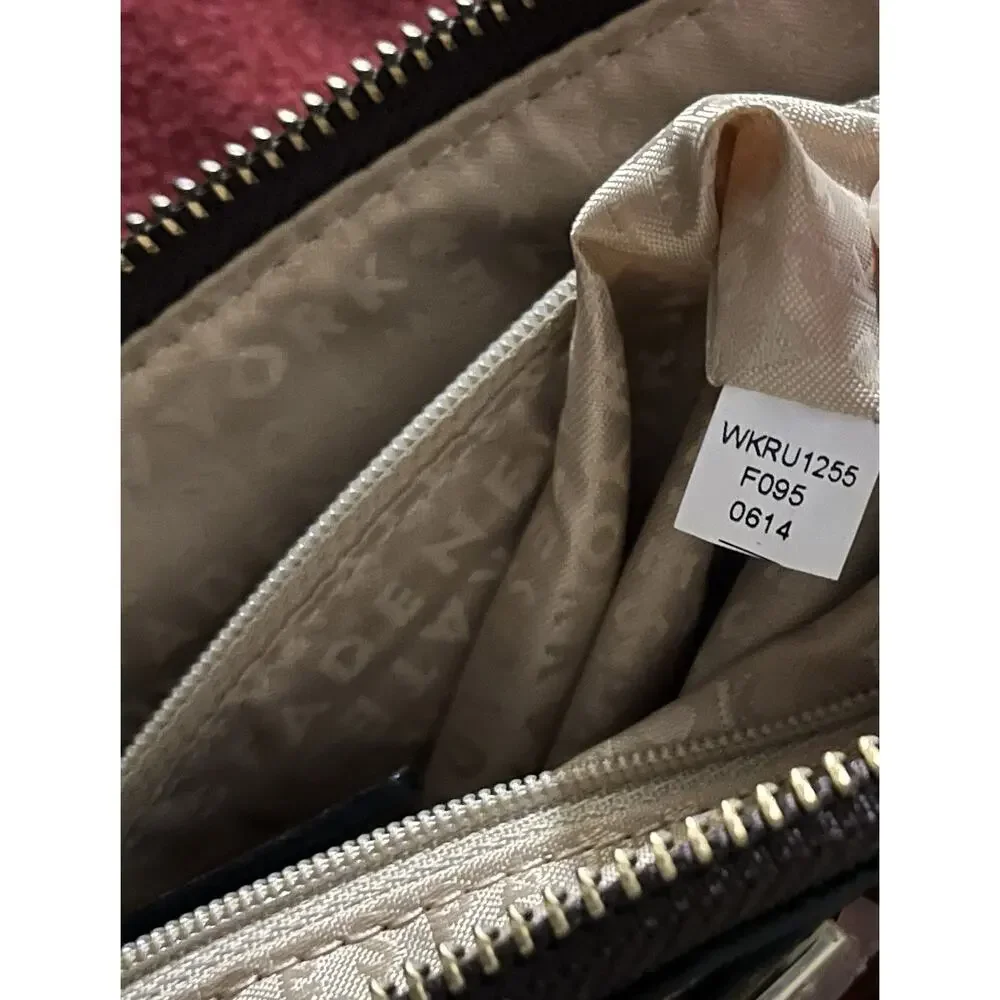 Kate Spade RARE PATENT LEATHER KNIGHTSBRIDGE CROC BOW BEAU CHOCOLATE BYRD CLUTCH